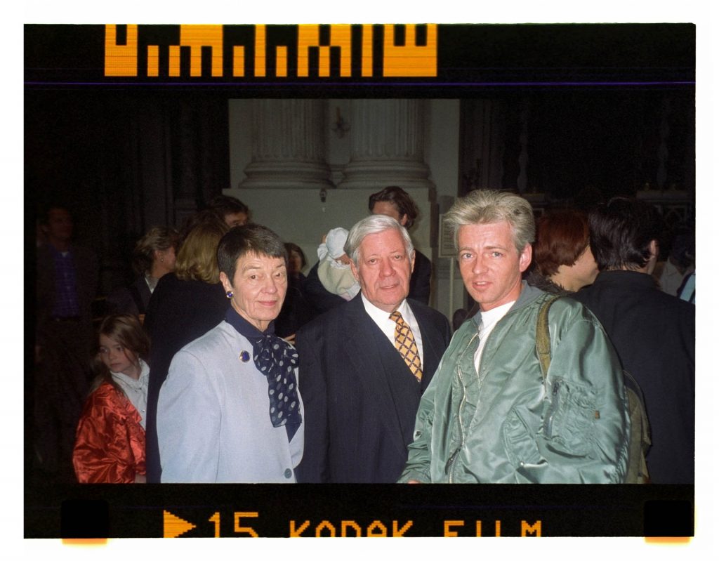 Dominiak with Niki und Helmut Schmidt